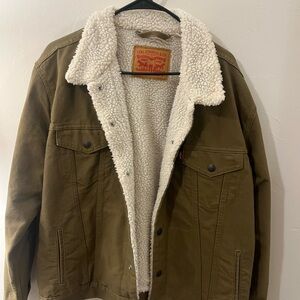 Levi's Men's Olive Green Size L Sherpa Lined Jacket